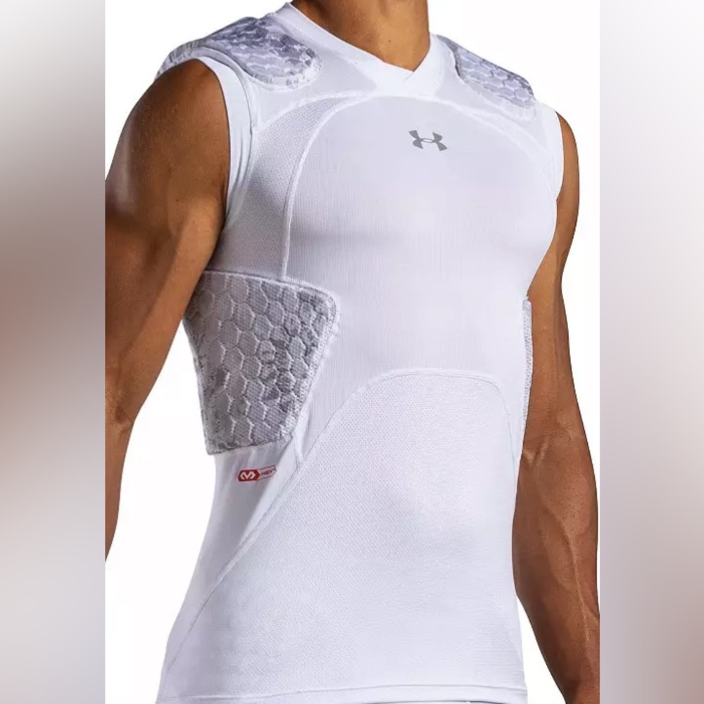 Under Armour Game Day Armour Pro 5-Pad Integrated Football Shirt